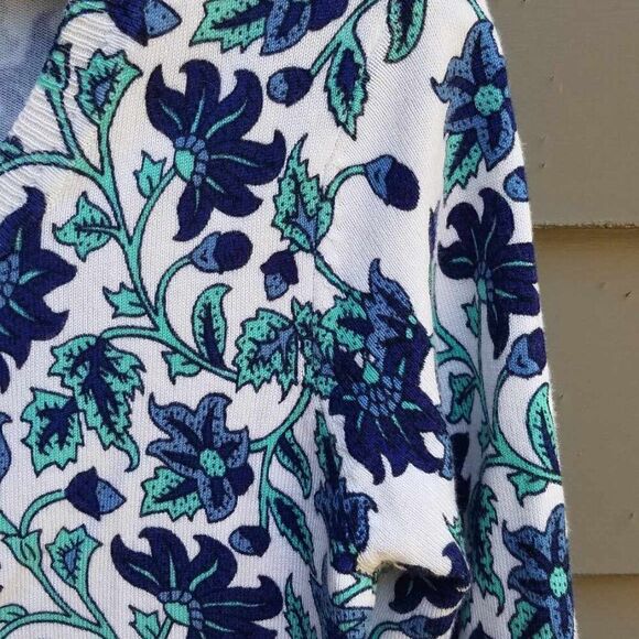 Allie & Rob Blue White Floral Cardigan size Small - Picture 5 of 13